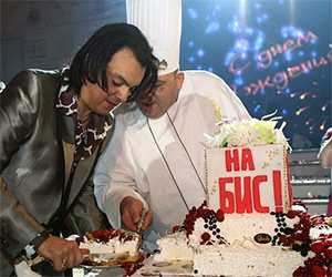 Необычный торт на день рождения Филиппа Киркорова