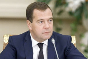 Дмитрий Медведев уверен, что российская экономика выдержит любые санкции США и ЕС